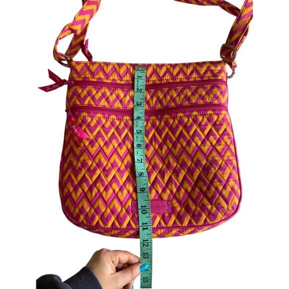 Vera Bradley Pink & Orange Zigzag Crossbody Bag‎ - Picture 5 of 6